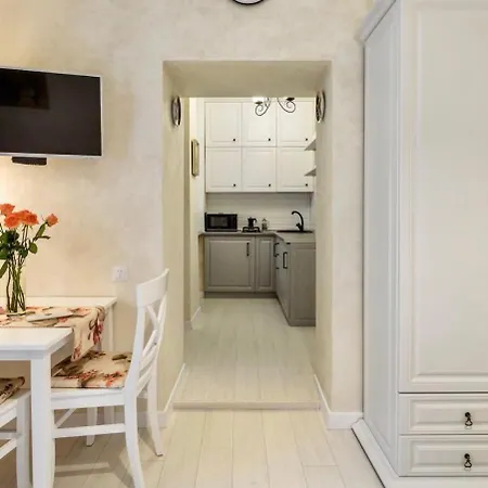 Lucky Apartmens In Centre Lviv Apartment *
